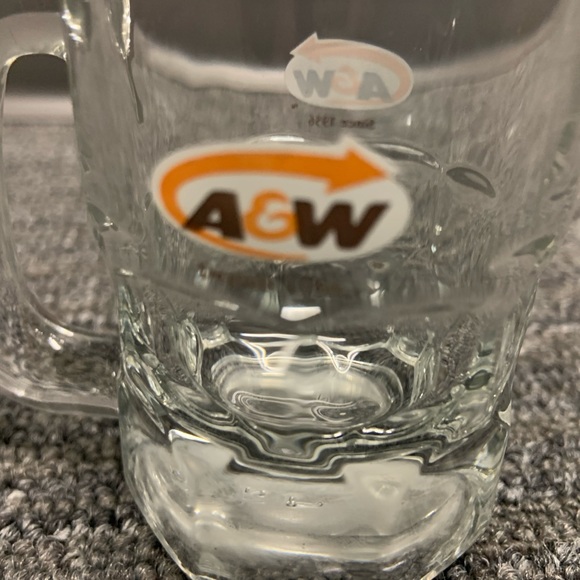 Collectable mint condition three A&W mugs 3.5 inches high 2 inch diameter. - Picture 3 of 8